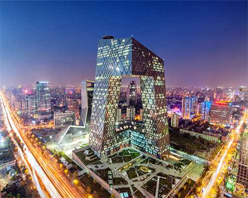 单身做试管7周未见孕囊有褐色分泌物正常吗